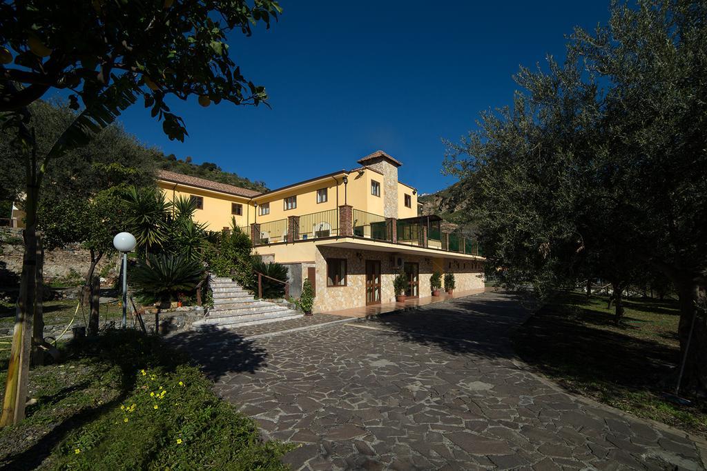Agriturismo Villa Orchidea Alì Terme Eksteriør bilde