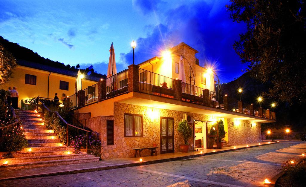 Agriturismo Villa Orchidea Alì Terme Eksteriør bilde